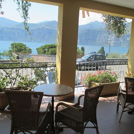Hotel Casa Popi Malcesine Habitación foto